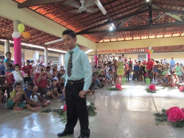 Unidade E. Evaristo Reis Faz Desfile em homenagem ao dia das Crianças - Imagem 27