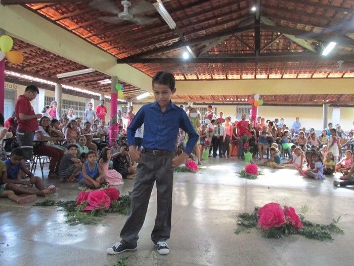 Unidade E. Evaristo Reis Faz Desfile em homenagem ao dia das Crianças - Imagem 28
