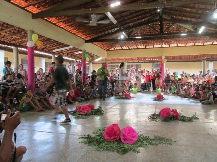 Unidade E. Evaristo Reis Faz Desfile em homenagem ao dia das Crianças - Imagem 4