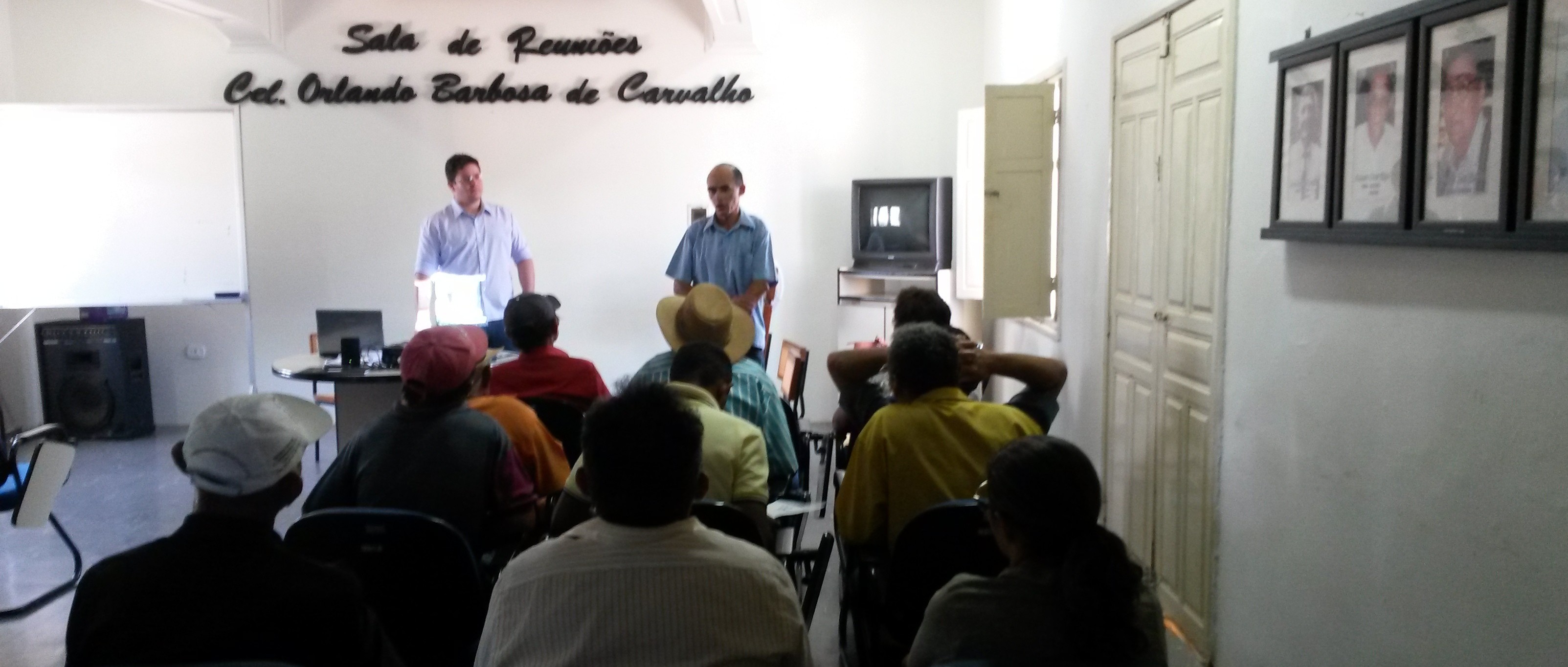 Prefeitura de Oeiras realiza reunião para tratar da criação de associação de ovinocaprinoculturos