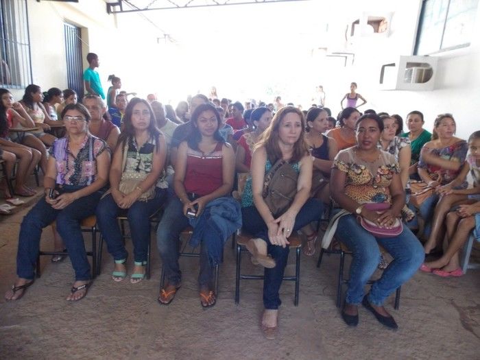 Professora executa Projeto e realiza a I Semana da Leitura - Imagem 74