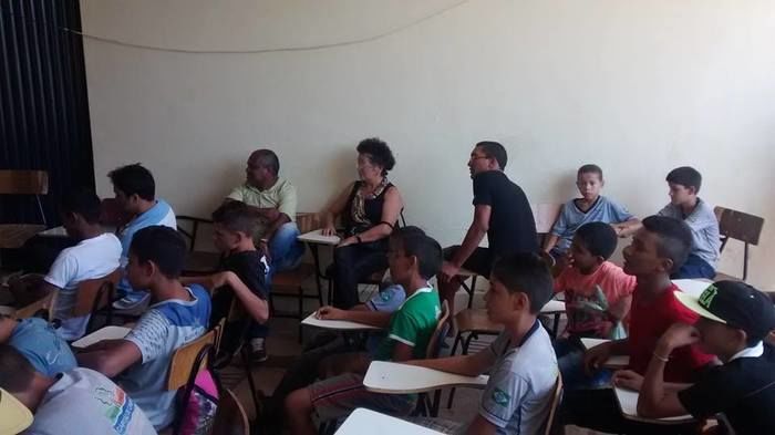 Professora executa Projeto e realiza a I Semana da Leitura - Imagem 9