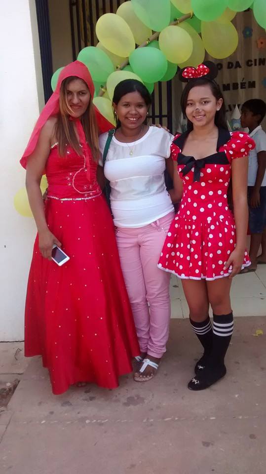 Professora executa Projeto e realiza a I Semana da Leitura - Imagem 5