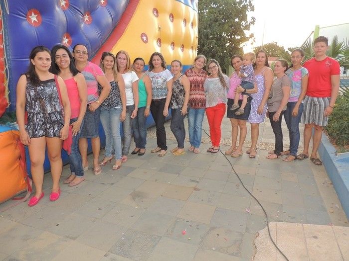 Prefeitura realiza comemoração ao dia da criança - Imagem 9