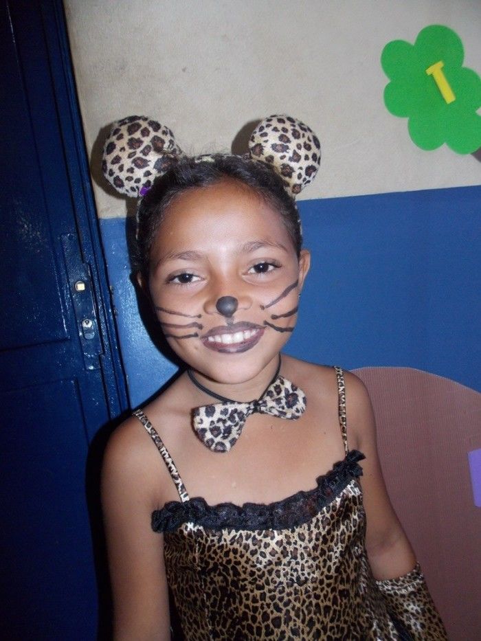 Professora executa Projeto e realiza a I Semana da Leitura - Imagem 67