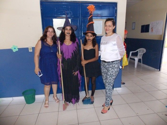 Professora executa Projeto e realiza a I Semana da Leitura - Imagem 58