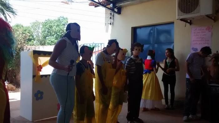 Professora executa Projeto e realiza a I Semana da Leitura - Imagem 8