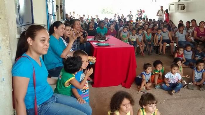 Professora executa Projeto e realiza a I Semana da Leitura - Imagem 6