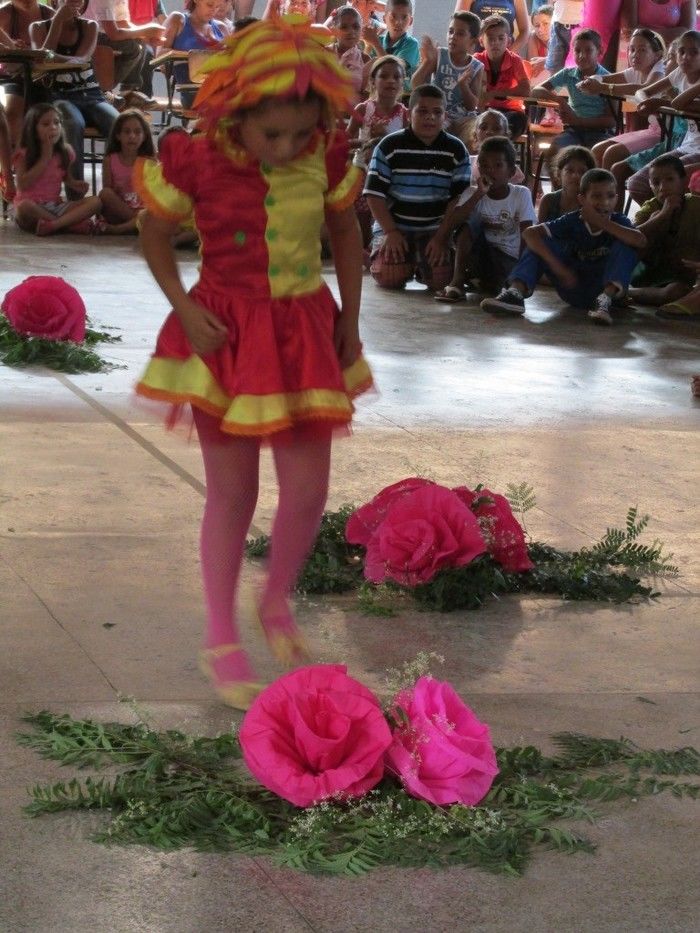 Escola Evaristo Reis comemora o Dia das Crianças - Imagem 39