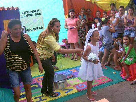Escolas Municipais realizam o lançamento do Projeto Sacola de Leitura: Quem Conta, Canta, se Encanta e Reconta. - Imagem 15