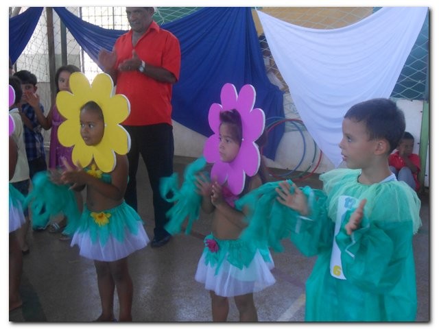 Secretaria Municipal de Educação realizou de 06 a 12 de outubro a semana do Bebê - Imagem 31