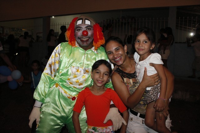 Prefeita Dra. Salete Rego Participa de festinha das crianças no município de Miguel Alves - Imagem 25