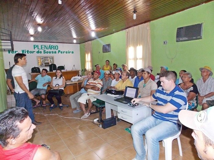   Secretaria de saúde promove orientação teórico-prática para pessoas envolvidas nas operações de abate - Imagem 9