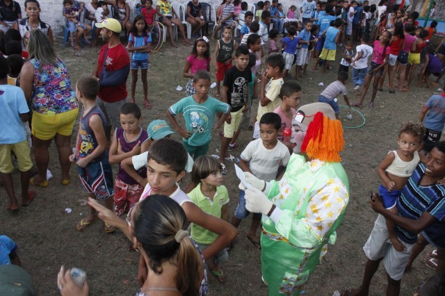 Prefeita Dra. Salete Rego Participa de festinha das crianças no município de Miguel Alves - Imagem 6