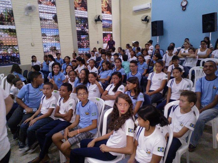 Equipe da Saúde realiza palestras através do PSE na câmara dos vereadores - Imagem 28