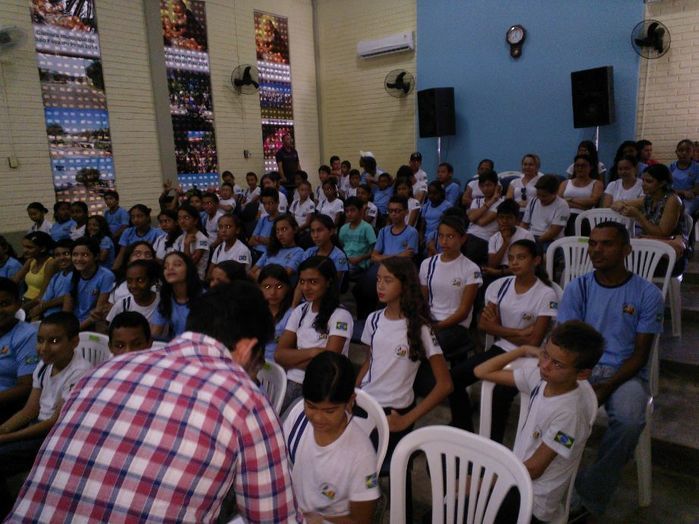 Equipe da Saúde realiza palestras através do PSE na câmara dos vereadores - Imagem 15