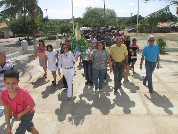 Missa e procissão marca o encerramento dos festejos de Nossa Senhora de Fátima no Buriti do Castelo - Imagem 6