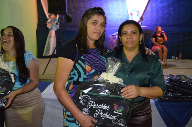 Dia do Professor é comemorado em Vera Mendes - Imagem 71