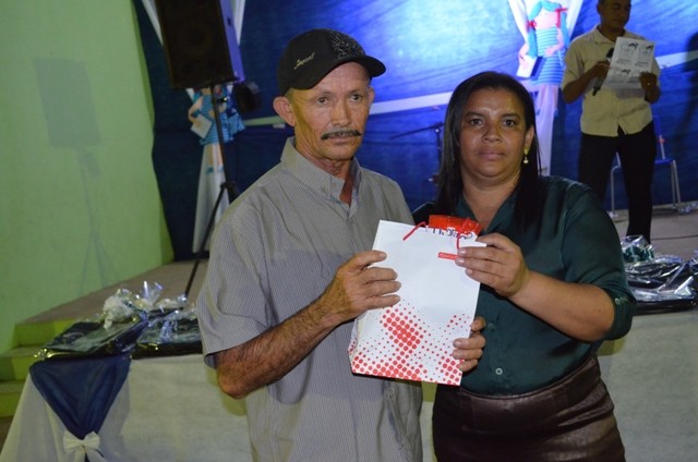 Dia do Professor é comemorado em Vera Mendes - Imagem 50