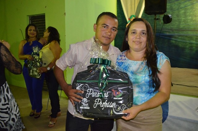 Dia do Professor é comemorado em Vera Mendes - Imagem 85