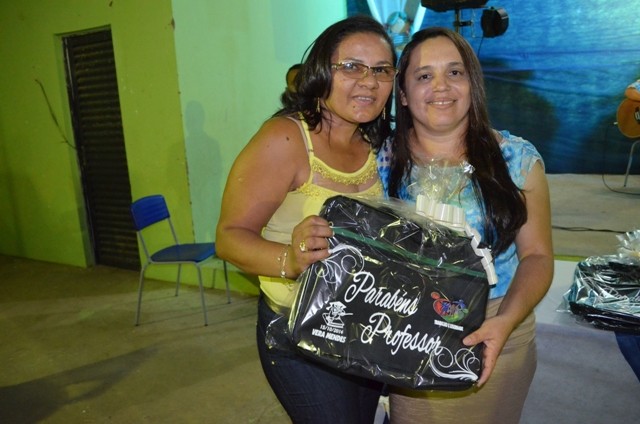 Dia do Professor é comemorado em Vera Mendes - Imagem 72