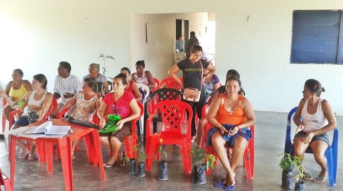 Secretaria de Assistência realiza palestra com as famílias do programa “ Minha Casa Minha Vida 2 ” - Imagem 23