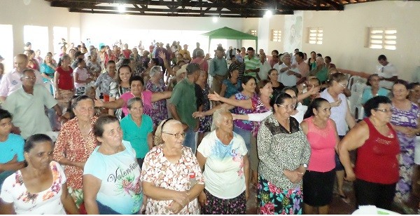 Idosos de Avelino Lopes são homenageados mais uma vez - Imagem 11