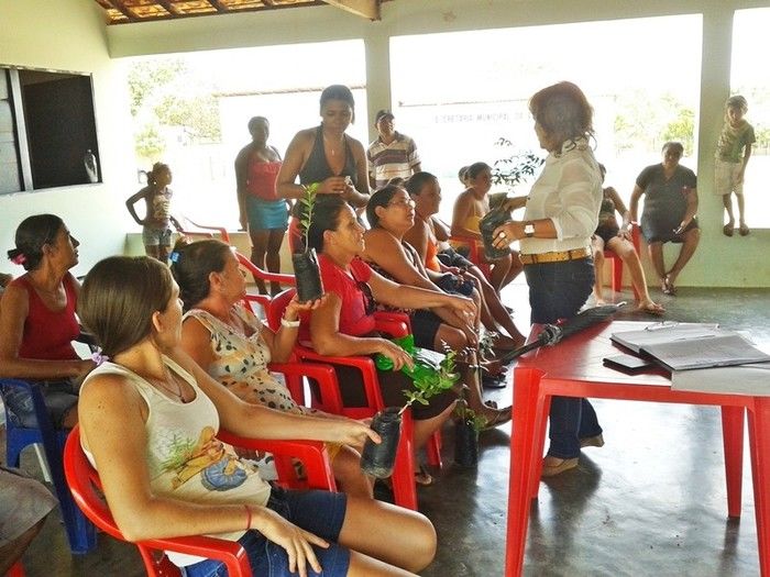 Secretaria de Assistência realiza palestra com as famílias do programa “ Minha Casa Minha Vida 2 ” - Imagem 12