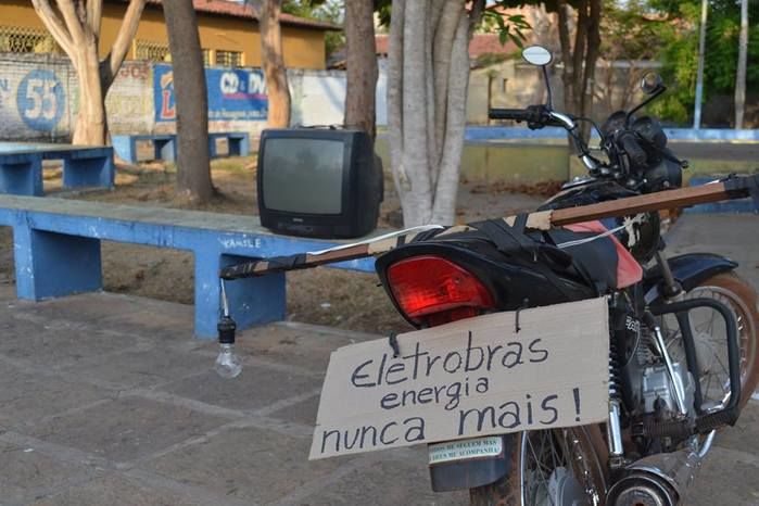 Com serviço de péssima qualidade e talões caros população reivindica seus direitos - Imagem 13