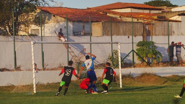 Definidos os semifinalistas do Campeonato de Futebol de Pimenteiras  - Imagem 15