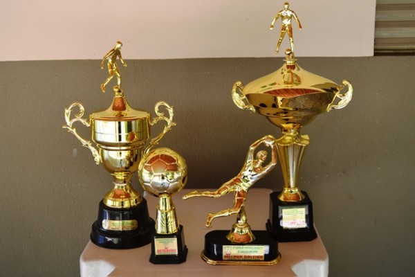 Confira os lances da final acirrada na 2ª Copa de Futebol Society Oswaldo Lustosa - Imagem 8