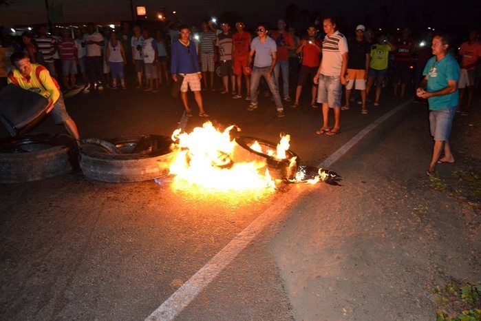 Com serviço de péssima qualidade e talões caros população reivindica seus direitos - Imagem 14