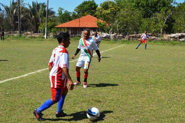 Confira os lances da final acirrada na 2ª Copa de Futebol Society Oswaldo Lustosa - Imagem 5