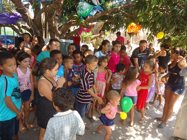 ProJeto “Abrace Uma Criança” Completa 09 Anos - Imagem 31