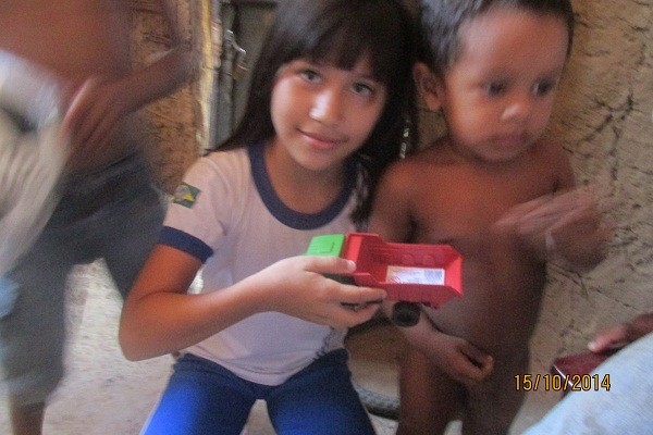 Ato de Solidariedade para com as familias carentes - Imagem 11