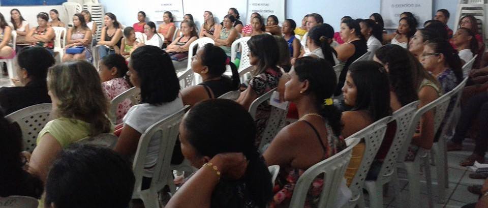 Prefeitura de Oeiras realiza reunião avaliativa com escolas e lança edital da FLOR