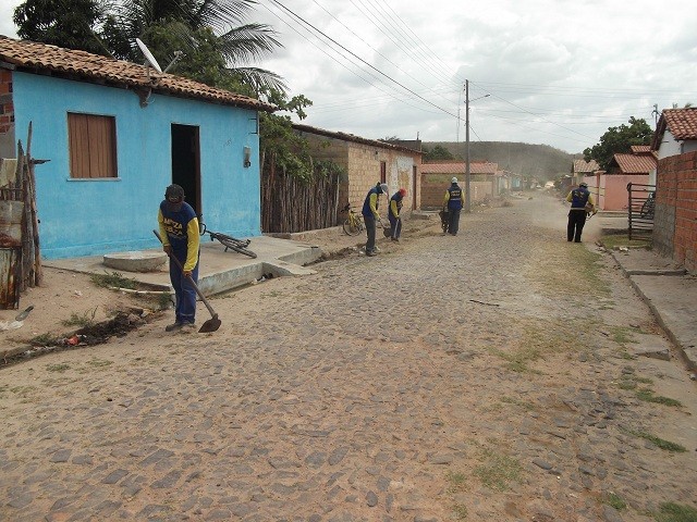 Prefeitura de Buriti dos Lopes intensifica limpeza de ruas e avenidas da cidade - Imagem 1