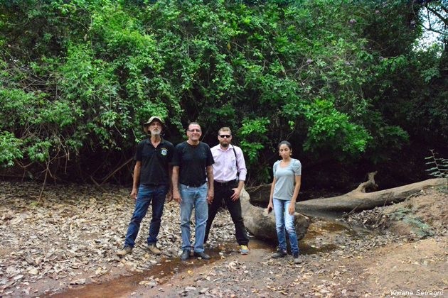 Acompanhados pela Superintendência de Meio Ambiente, analistas da Codevasf visitam os rios Corrente e Paraim - Imagem 1