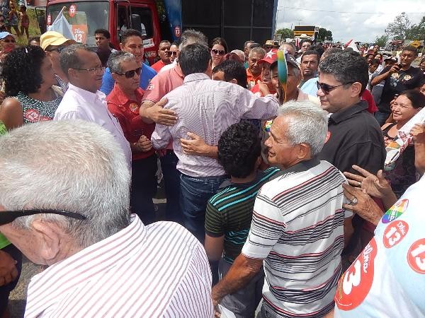 Wellington Dias reforça campanha da Presidenta Dilma no Médio Parnaíba - Imagem 3