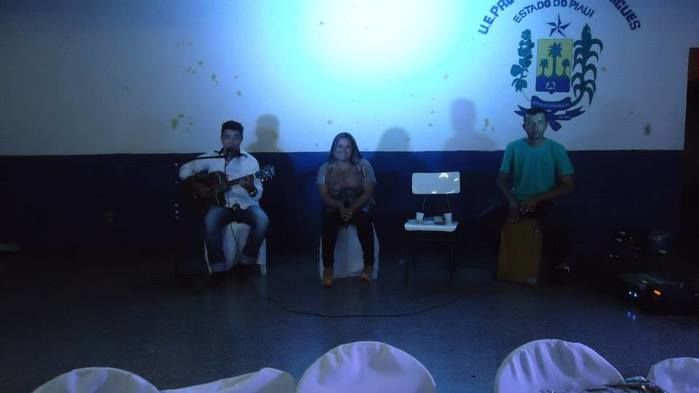 Homenagens aos professores - Secretaria Municipal de Educação comemora o dia do professor com festa - Imagem 35