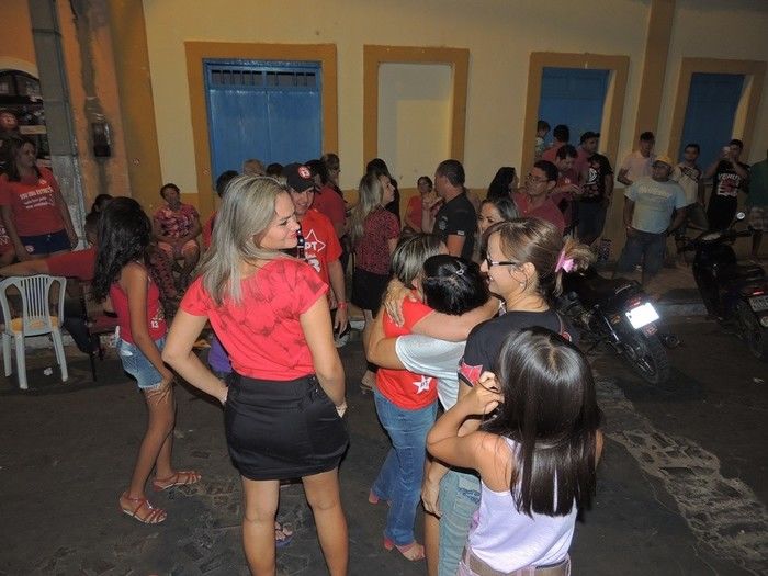 Prefeita Neuma Café comemora os dois resultados nesse 2º turno das eleições 2014 - Imagem 13