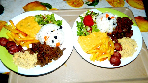 Bateu aquela fome? No Recanto do Coqueiro tem a verdadeira comida regional - Imagem 5