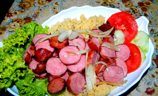 Bateu aquela fome? No Recanto do Coqueiro tem a verdadeira comida regional - Imagem 2