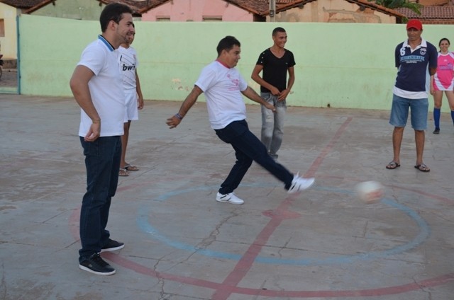 Prefeitura de Vera Mendes promove ‘Dia Rosa’ com foco na saúde e direitos da mulher - Imagem 67