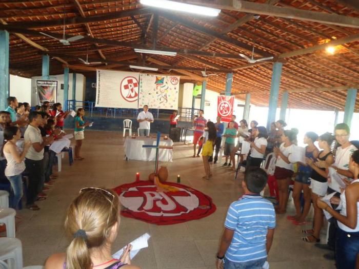 Pastoral da Juventude realiza encontro de jovens em Elesbão Veloso - Imagem 15