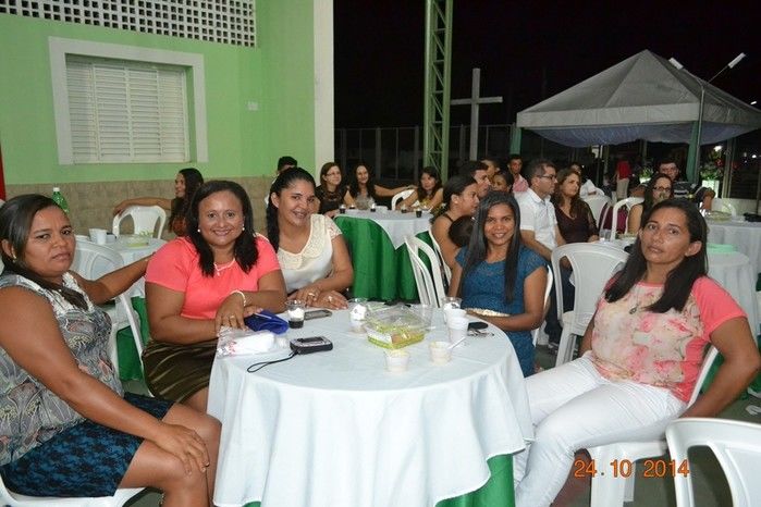 SEMEC e Prefeitura realizam festa em homenagem ao professor - Imagem 26