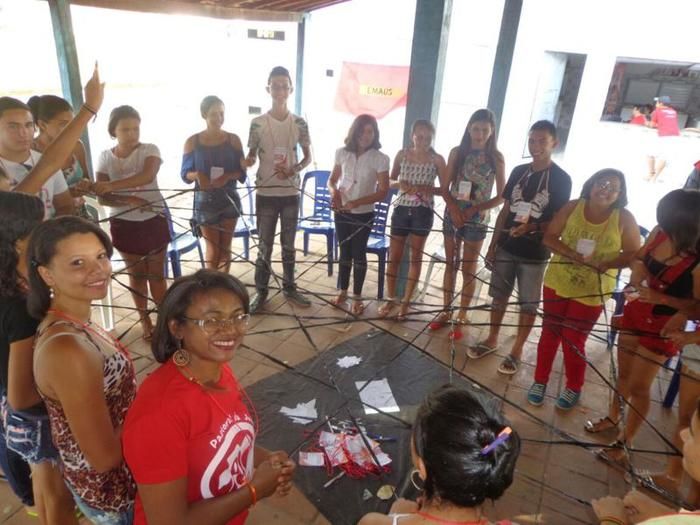 Pastoral da Juventude realiza encontro de jovens em Elesbão Veloso - Imagem 9
