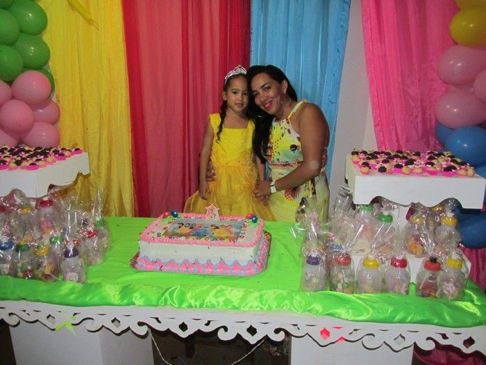 Bisavó de 96 Anos participa do aniversario de sua Bisneta no Bairro Baixa em Agricolândia - Imagem 14