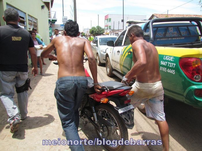 PM de Barras realiza prisões de assaltantes de moto - Imagem 3