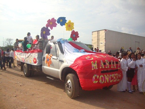 Curimatá comemora 61 anos de história e população presenteada com um grande Show e Desfile Cívico - Imagem 1